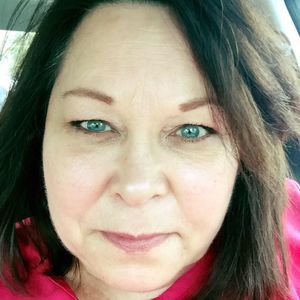 Meet your Posher, Joy